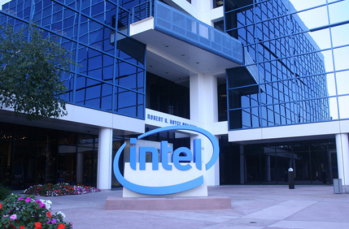 Intel sẽ phải dè chừng Google