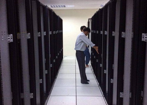 Kinh doanh máy chủ không dễ